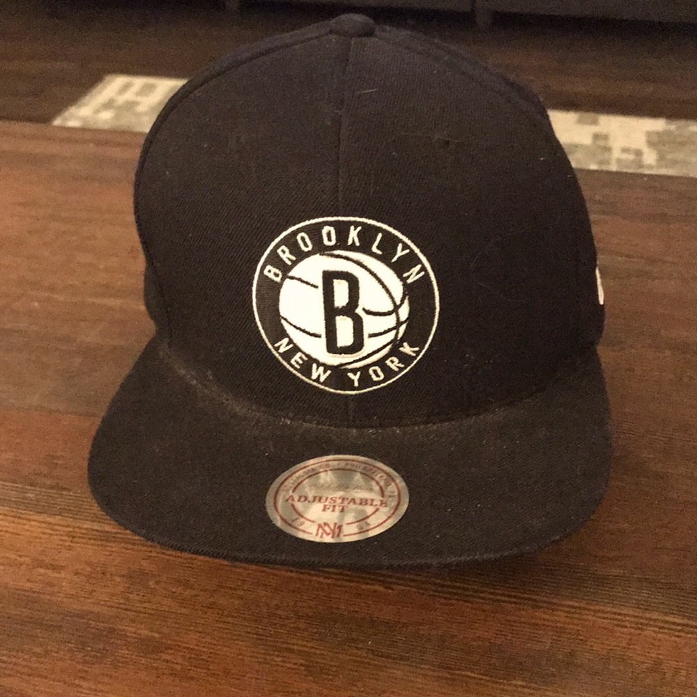 Mitchel & Ness - Brooklyn Flat Brim Hat